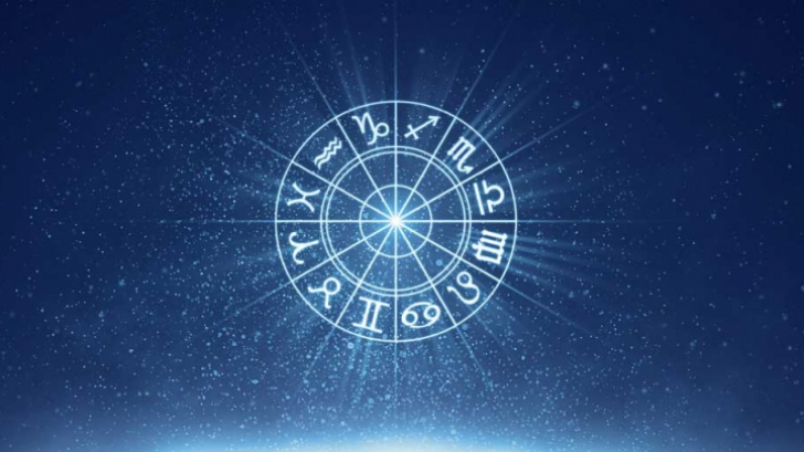 Horoscopul Astrocafe.ro pentru luna septembrie. Risc de conflicte, sacrificii, jocuri duble 