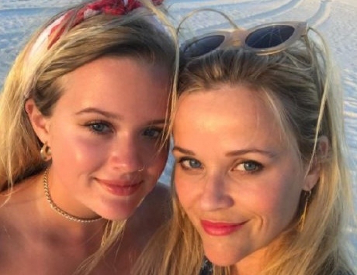 Reese Witherspoon şi-a făcut fiica să plângă: i-a oferit un cadou extraordinar la 18 ani! E GRATIS!