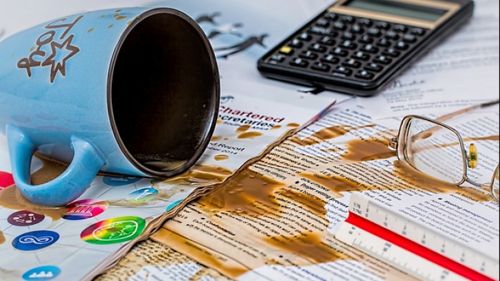 Ești mai neîndemânatic decât de obicei? Ce afecțiune poți avea