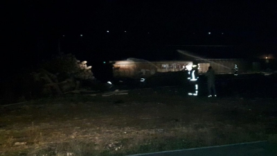 Pericol de explozie &icirc;n gara din Breaza. Un vagon cu nitrat de amoniu, &Icirc;N FLĂCĂRI!