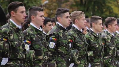 Schimbare de meniu la popotă! Militarii din România, la dietă