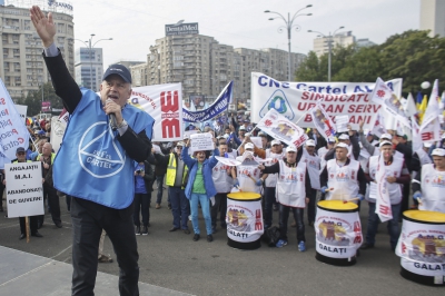 Piața Victoriei, sub asediul sindicatelor. Mihai Tudose: Se ia în calcul compensarea contribuțiilor