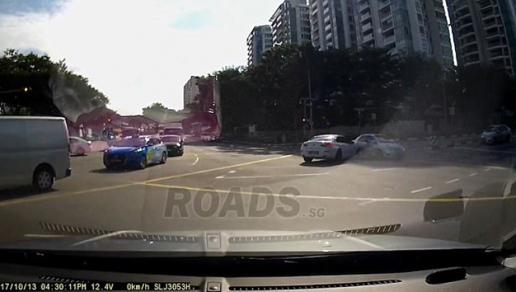 Imagini șocante surprinse în trafic! O mașină ”fantomă” provoacă un grav accident