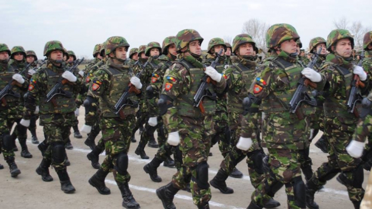 Ziua Armatei Române - Președintele Iohannis participă la ceremonia militară din Parcul Carol