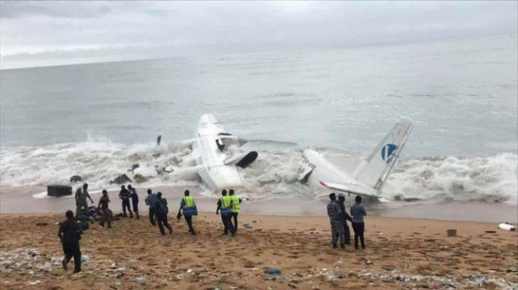 UPDATE: Patru moldoveni, morți în accidentul de avion din Coasta de Fildeș (video)