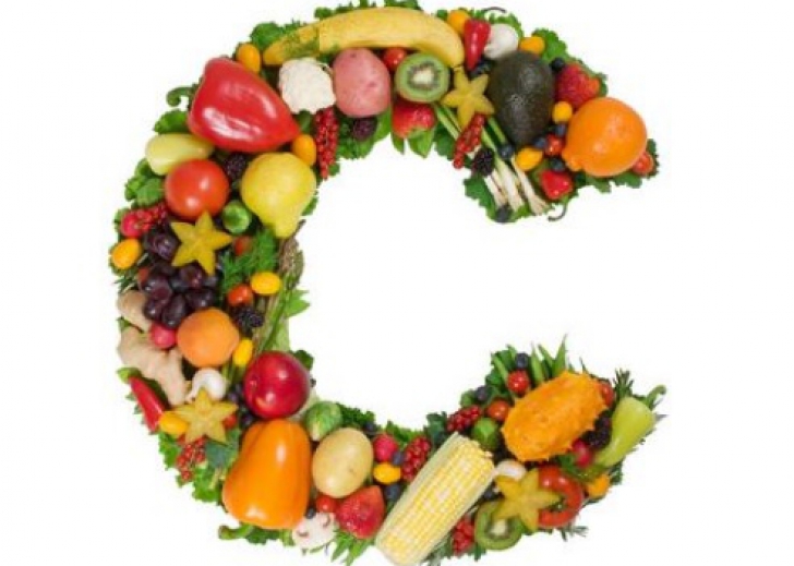 Excesul de vitamina C duce la complicații pentru sănătate. Foto/Arhivă