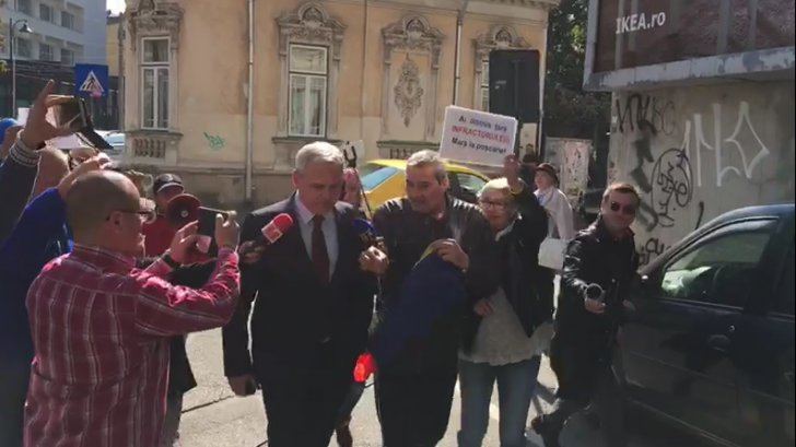 Ziua ZERO pentru șefii Parlamentului în INSTANȚĂ. Tăriceanu, despre acuzații: Niște speculații