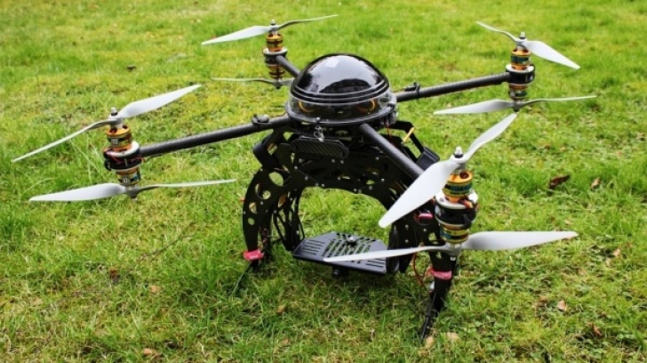 Poliția Română cumpără drone hi-tech de la firma unui fost militar, care face afaceri de milioane cu statul