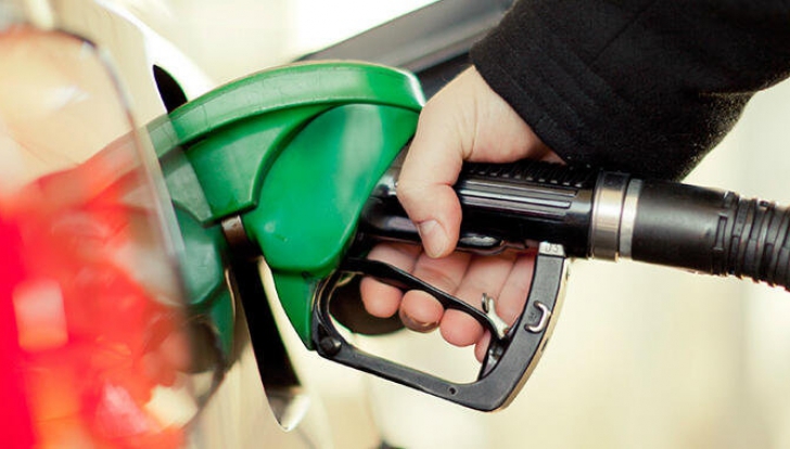 Premierul Mihai Tudose dezvăluie de ce a crescut preţul carburanţilor