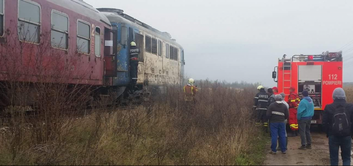 Un tren cu 100 de pasageri a luat foc în mers, în Mureş. Decizia luată de CFR
