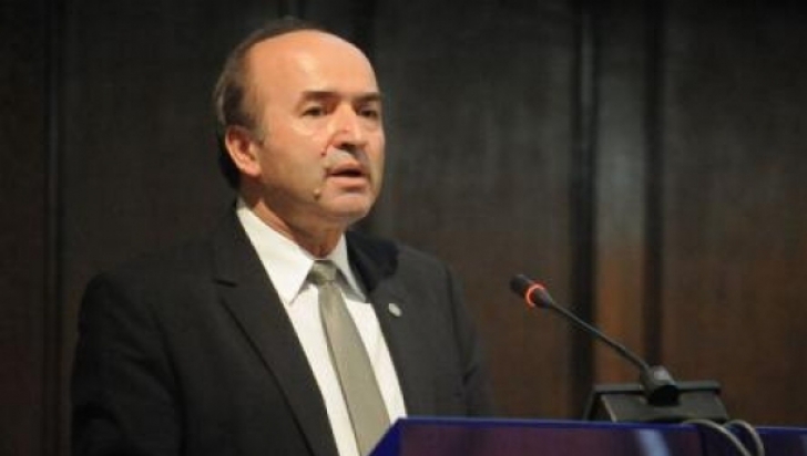 Ministrul Justiţiei, Tudorel Toader, chemat la audieri în Comisia de anchetă privind arhiva SIPA
