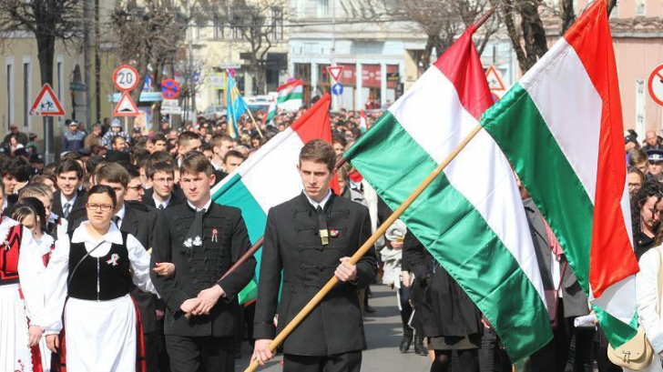 Proiectul privind Ziua Maghiarilor, fără susţinere. Amânat pentru a doua oară