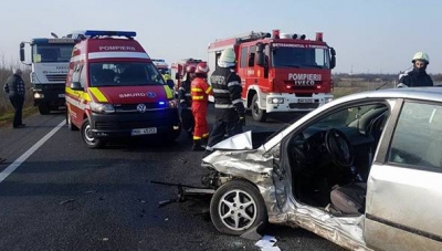 Tragedie pe o șosea din Timiș: un copil și doi adulți au murit