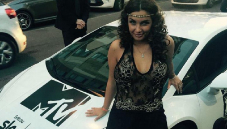 Cât de sexy este Elettra Lamborghini, moştenitoarea imperiului auto! Ea este noua Paris Hilton