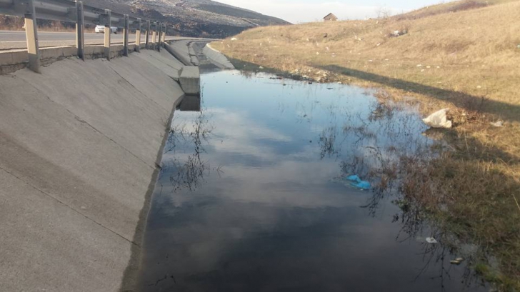 VIDEO. Barajul de la Pata Rât din Cluj a cedat. Levigatul se varsă în Someș 
