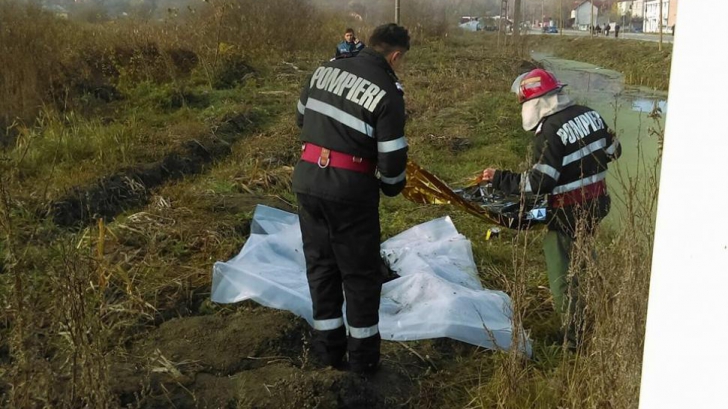 Descoperire macabră în Gorj! Cadavrul unui bărbat a fost găsit într-un canal de colectare a apei