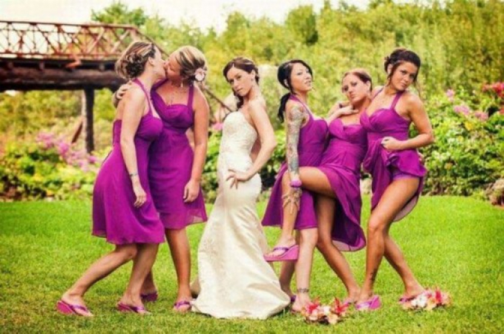 Cele mai penibile fotografii de nuntă. Cum au apărut în faţa invitaţilor. IREAL!