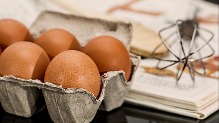 Ministrul Agriculturii dezvăluie motivul pentru care prețul ouălor s-a dublat în ultimele zile 