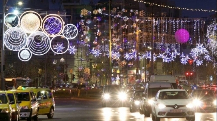 Când se aprind luminiţele de Crăciun din Bucureşti. Tot atunci se deschide şi Târgul de Crăciun 2017