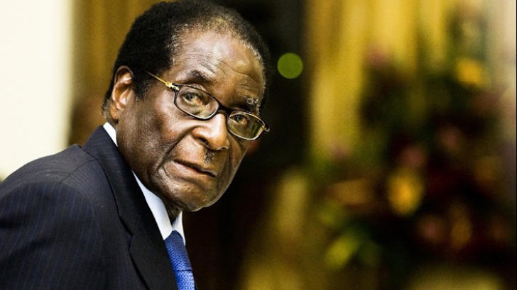 Criză politică în Zimbabwe! Președintele și-a dat DEMISIA! 