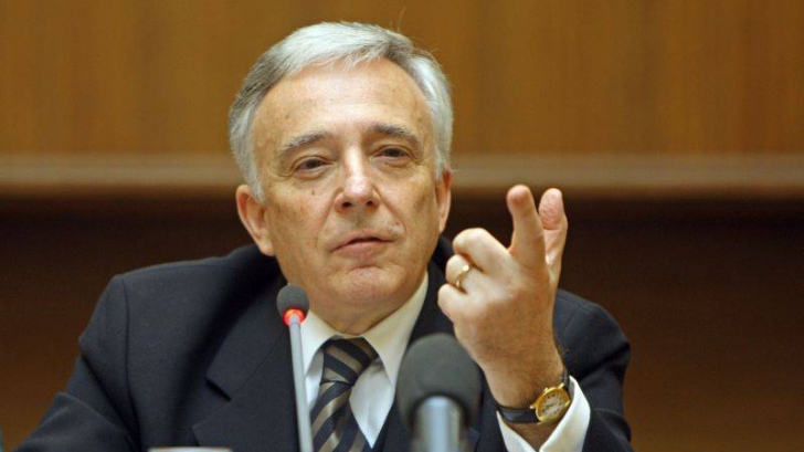 Avertismentul lui Mugur Isărescu, după revoluţia fiscală: Vin scumpirile. Inflaţia urcă la 2,7%