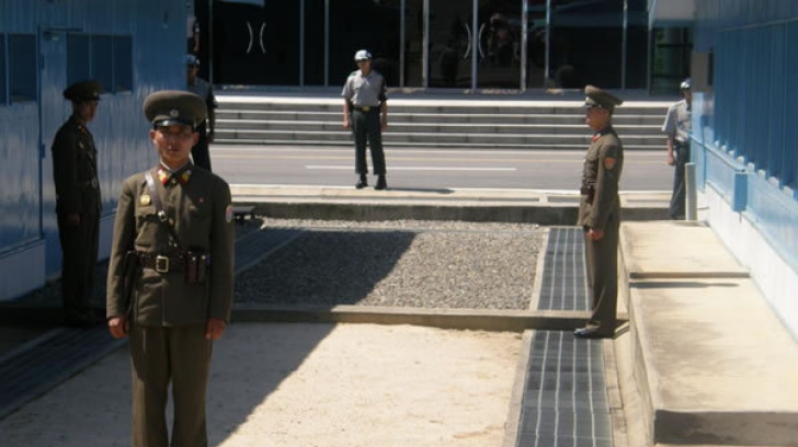 Incident extrem de grav în zona demilitarizată coreeană. Un soldat a fost împușcat