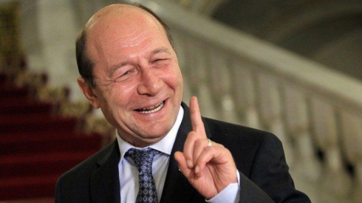 Traian Băsescu anunţă ce se întâmplă cu alegerile anticipate