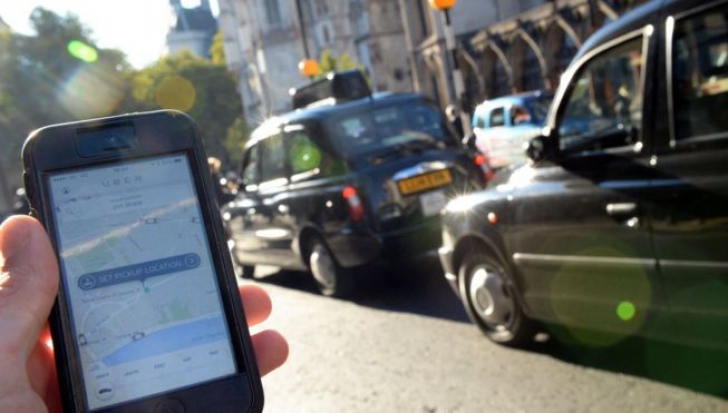 E oficial! Clienții Uber pot lăsa bacșiș în aplicație