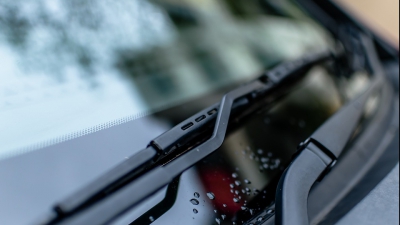 Pune puțină sare pe parbriz. Efectul e incredibil