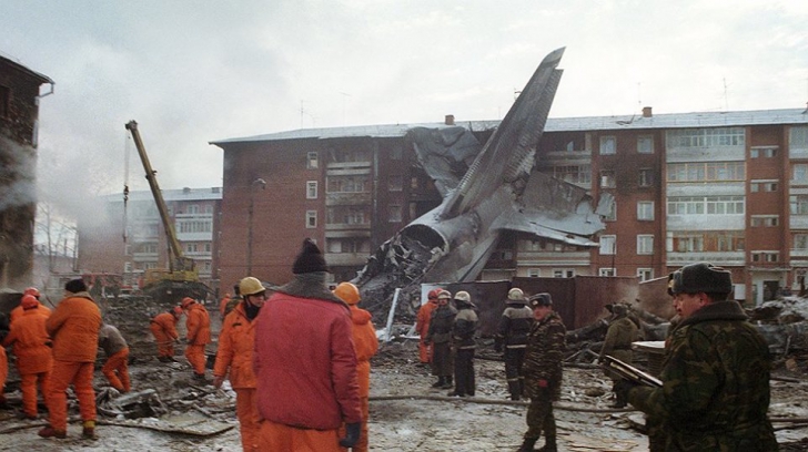 Avionul s-a prăbușit într-un cartier rezidențial din Irkutsk în 1997