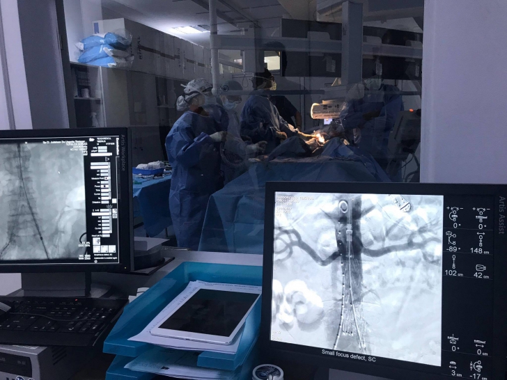 GALERIE FOTO&VIDEO. Operație în premieră la Timișoara: e o alternativă la chirurgia deschisă