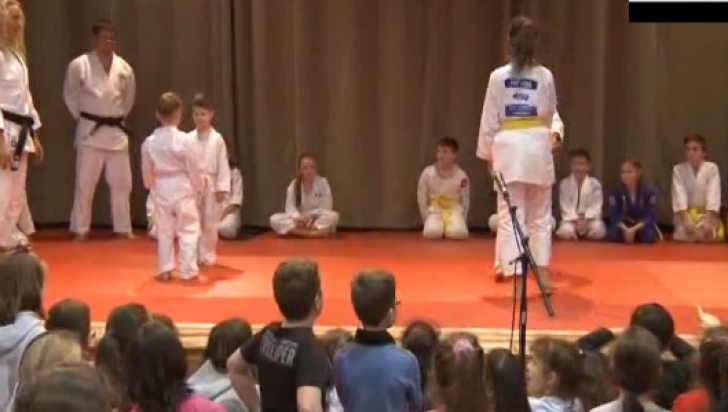 O secție de judo a fost deschisă la liceul românesc din Gyula, Ungaria