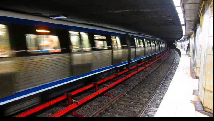Încă un incident la metrou: Apelul disperat al unei tinere