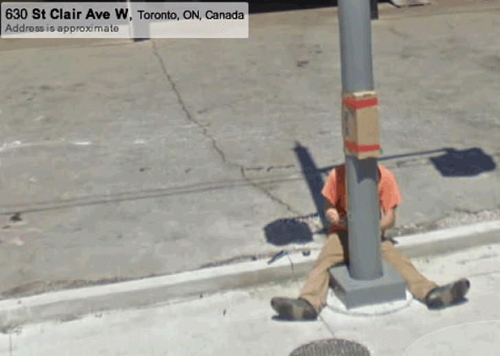 Google Street View. Cele mai bizare imagini care apar pe hartă