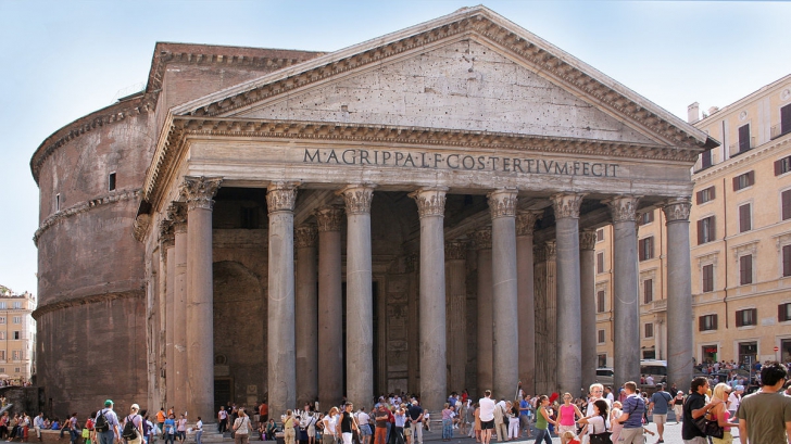Încă o taxă pentru turiștii care vizitează Roma