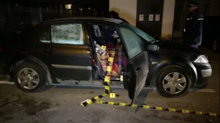 Un dublu campion național la box a fost găsit mort în mașină