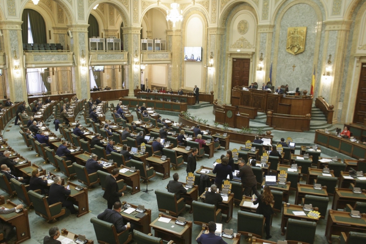 Schimbări în conducerea Senatului. Numărul doi din PSD, Niculae Bădălău, a fost înlocuit