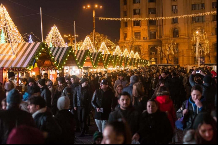 Se deschide Târgul de Crăciun din Piața Constituției