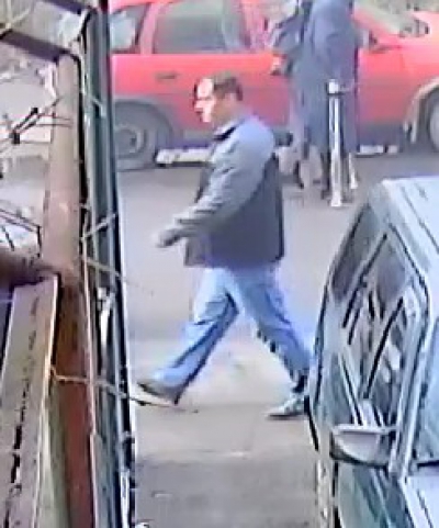 Suspectul ar fi agresat doi copii &icirc;ntr-un lift din București