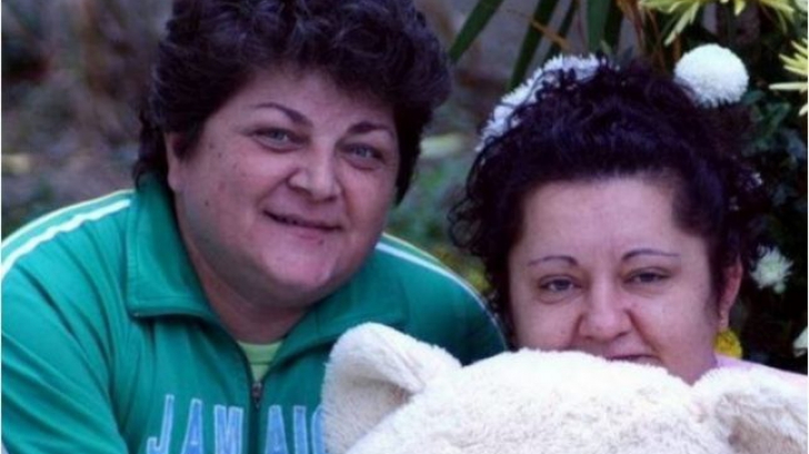 Două românce care locuiesc în Italia au anunţat că se căsătoresc: "Suntem împreună de 15 ani"