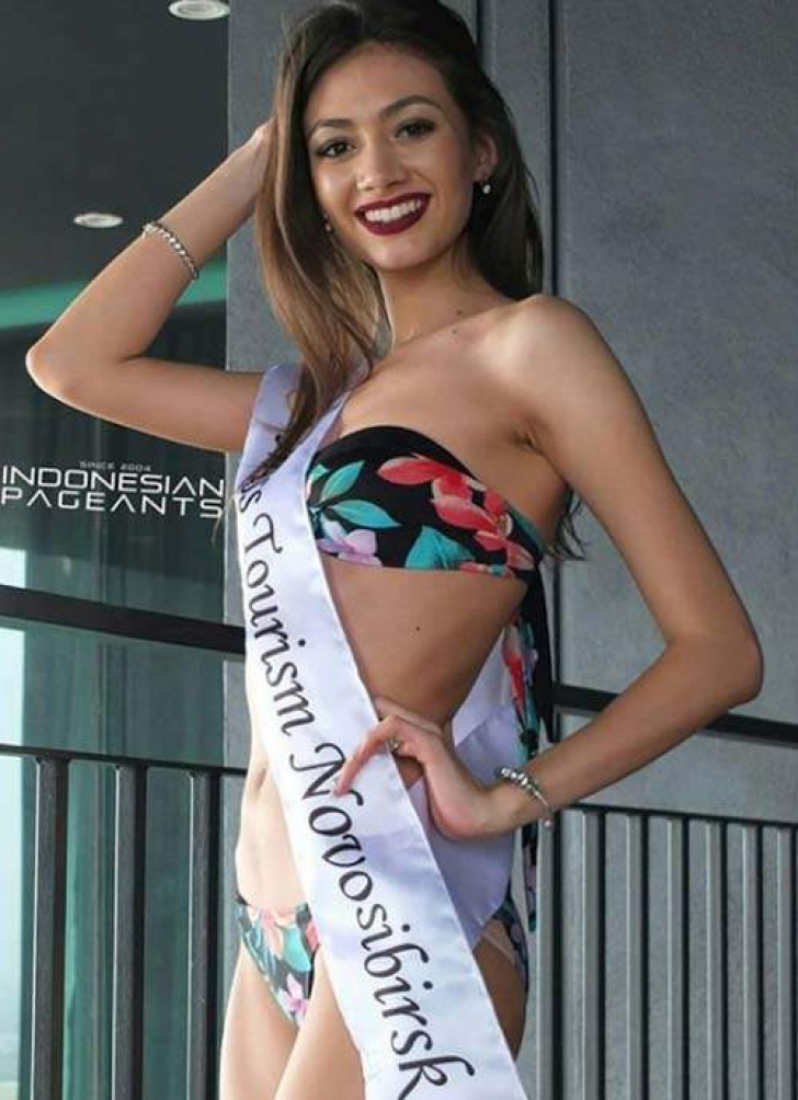 Titlul de Miss Bikini Universe, câștigat de o tânără din Rusia