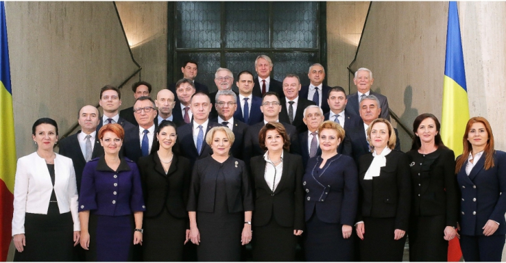 Imagini de tot râsul cu miniştrii Guvernului Dăncilă. E mai amuzant decât îţi imaginezi