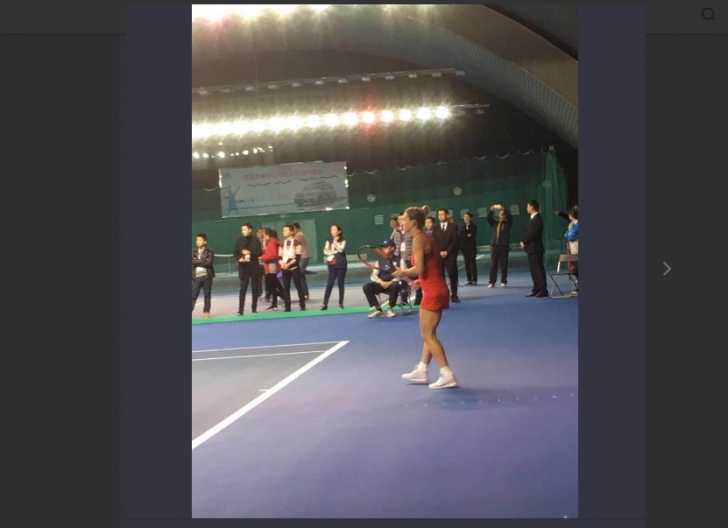 VICTORIE! Simona Halep a câștigat finala de la Shenzen, după trei seturi cu Siniakova VIDEO