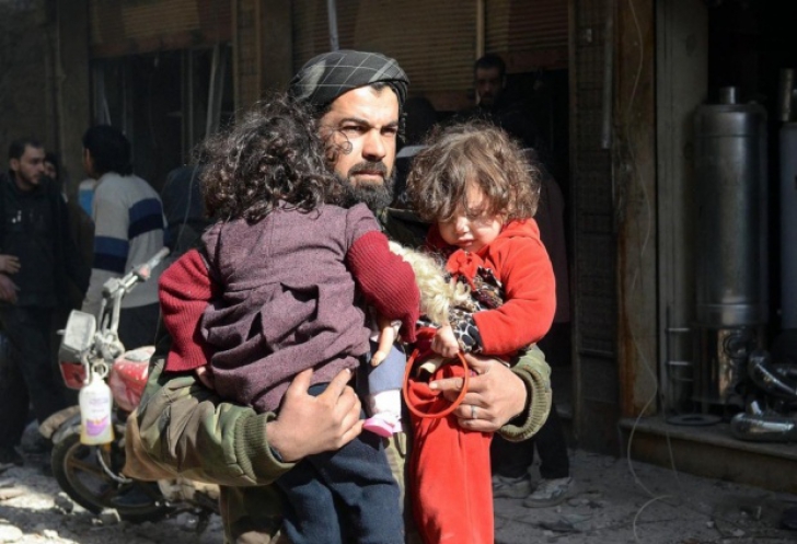 Siria. 17 civili ucişi şi 60 răniţi, în urma bombardamentelor dintr-o zonă controlată de rebeli