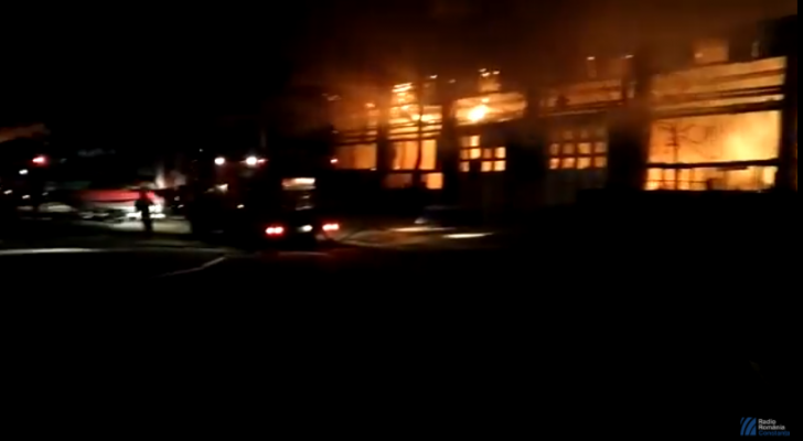 Incendiu devastator la societatea de transport public din Tulcea(VIDEO)