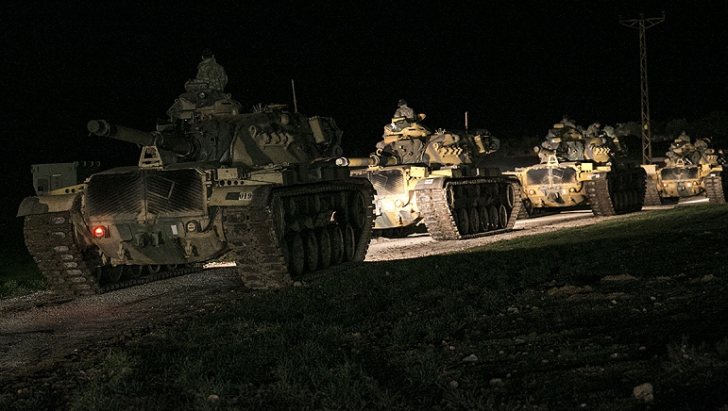 Tancurile Turciei au pătruns în Siria