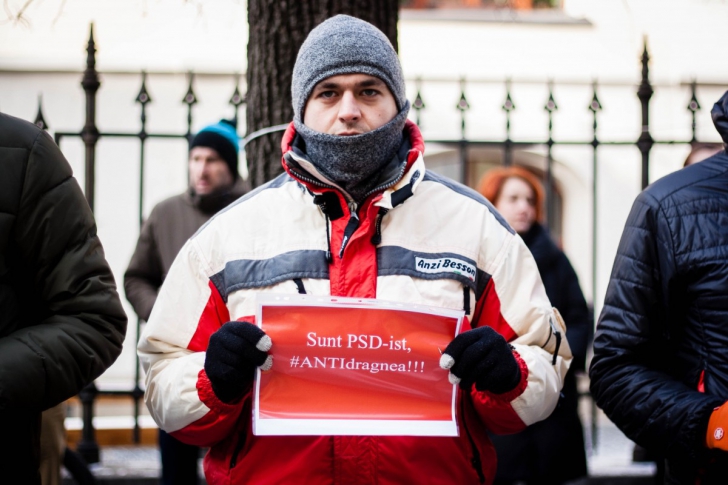 Fenomen uluitor. Ce se întâmplă la protestele din țară #văvedem