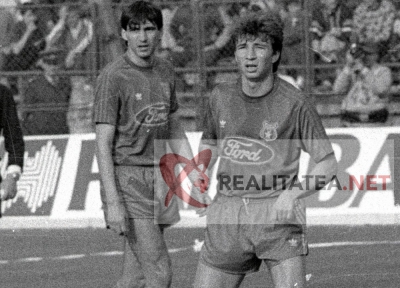 FCSB - CFR Cluj | realitatea.net publică în premieră imagini cu Dan Petrescu, de când juca la Steaua