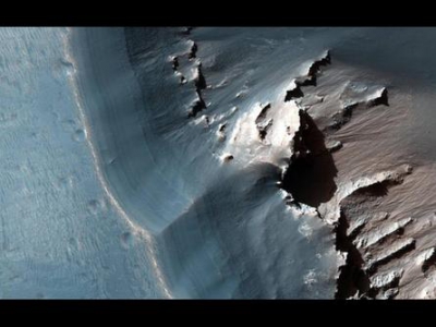 Imagini 3 D de pe planeta Marte la o rezoluție de înaltă calitate 