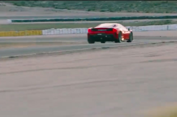 Noul Ferrari 488 rupe gura târgului. Imagini scăpate pe internet înainte de Salonul de la Geneva 